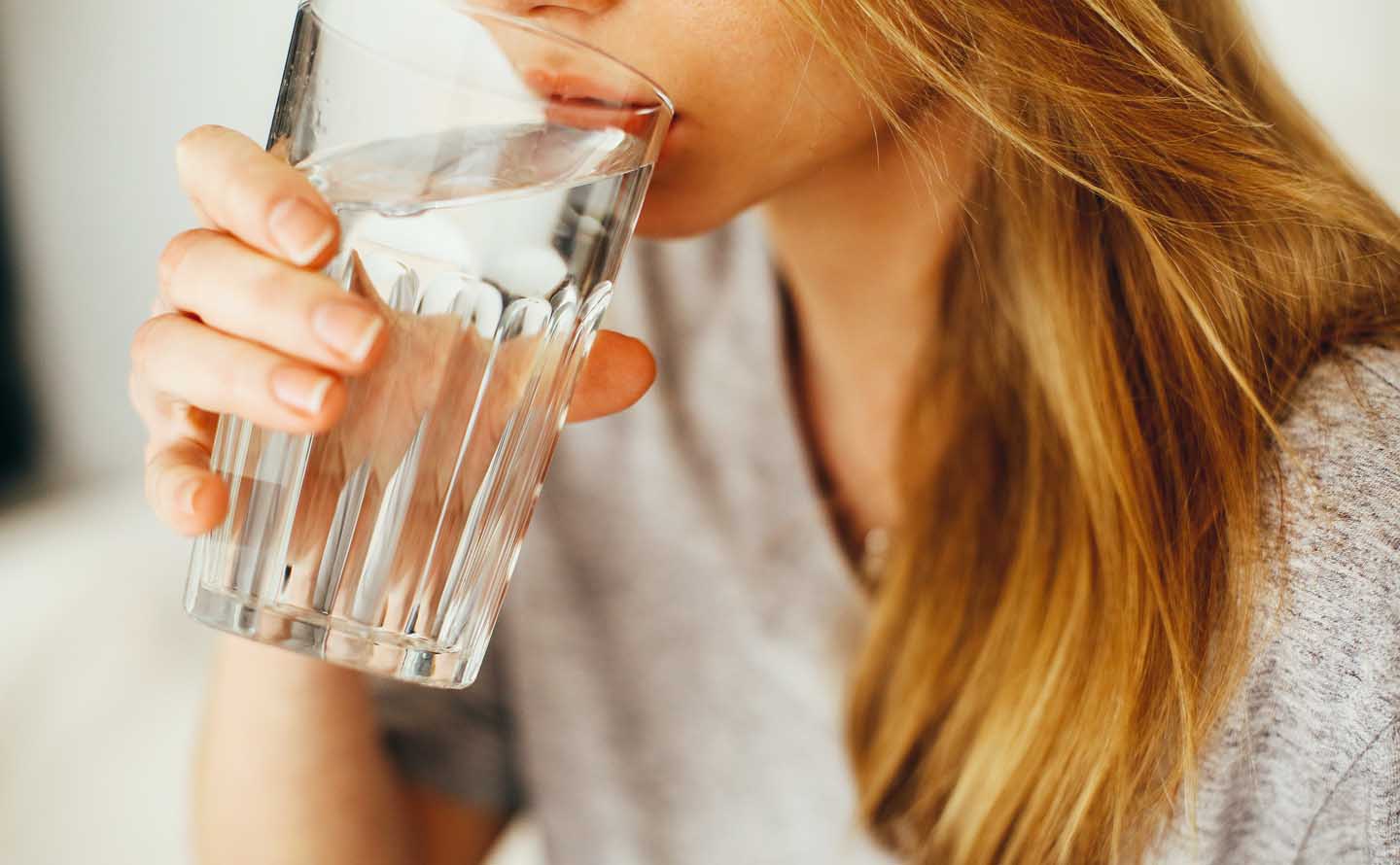 Wasser trinken vermeidet Nierensteine - Photo by Daria Shevtsova from Pexels