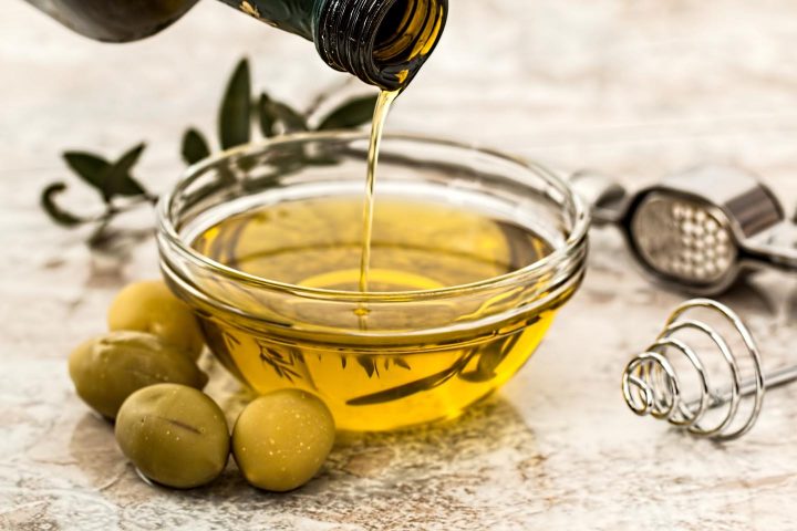 Oliven und Olivenöl